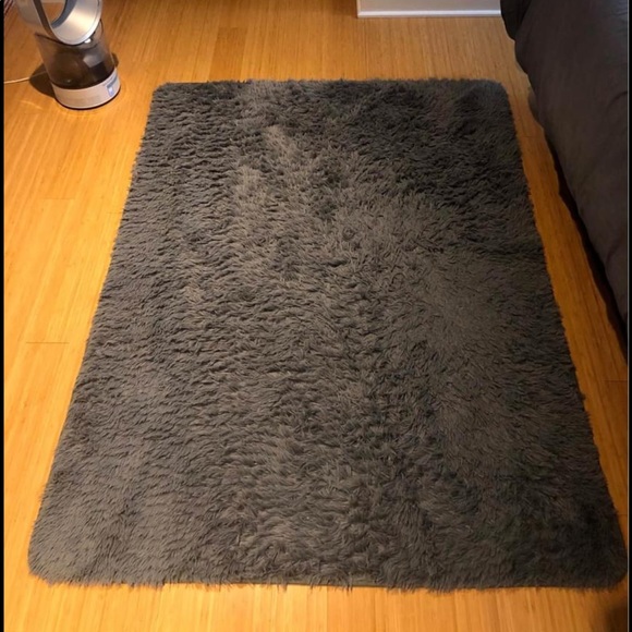 Grey Shag Rug - Picture 5 of 6